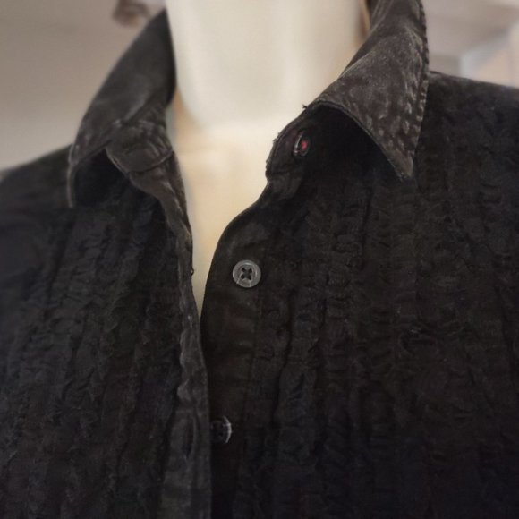 NWT Anthropologie Pilcro Tulle Buttondown Ruffle Lace Tuxedo Yolk BLACK Size XS - Picture 5 of 15
